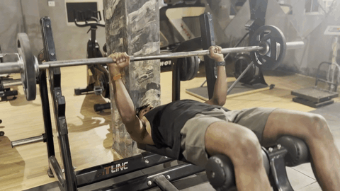 Decline Bench Press demonstration